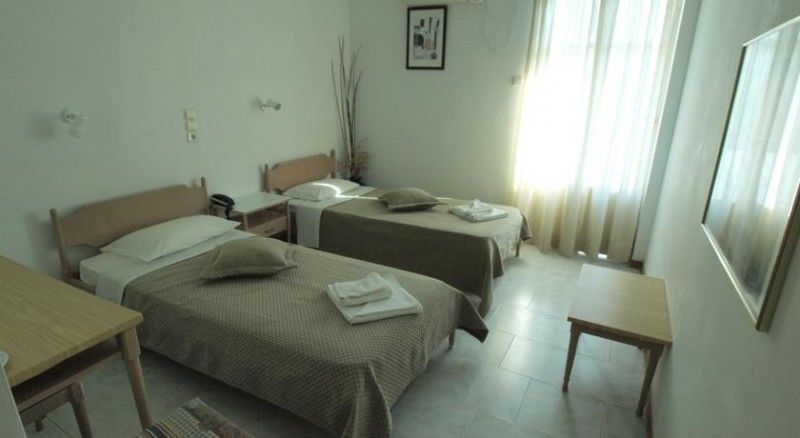 Serifos Beach Hotel Livadi  Bagian luar foto