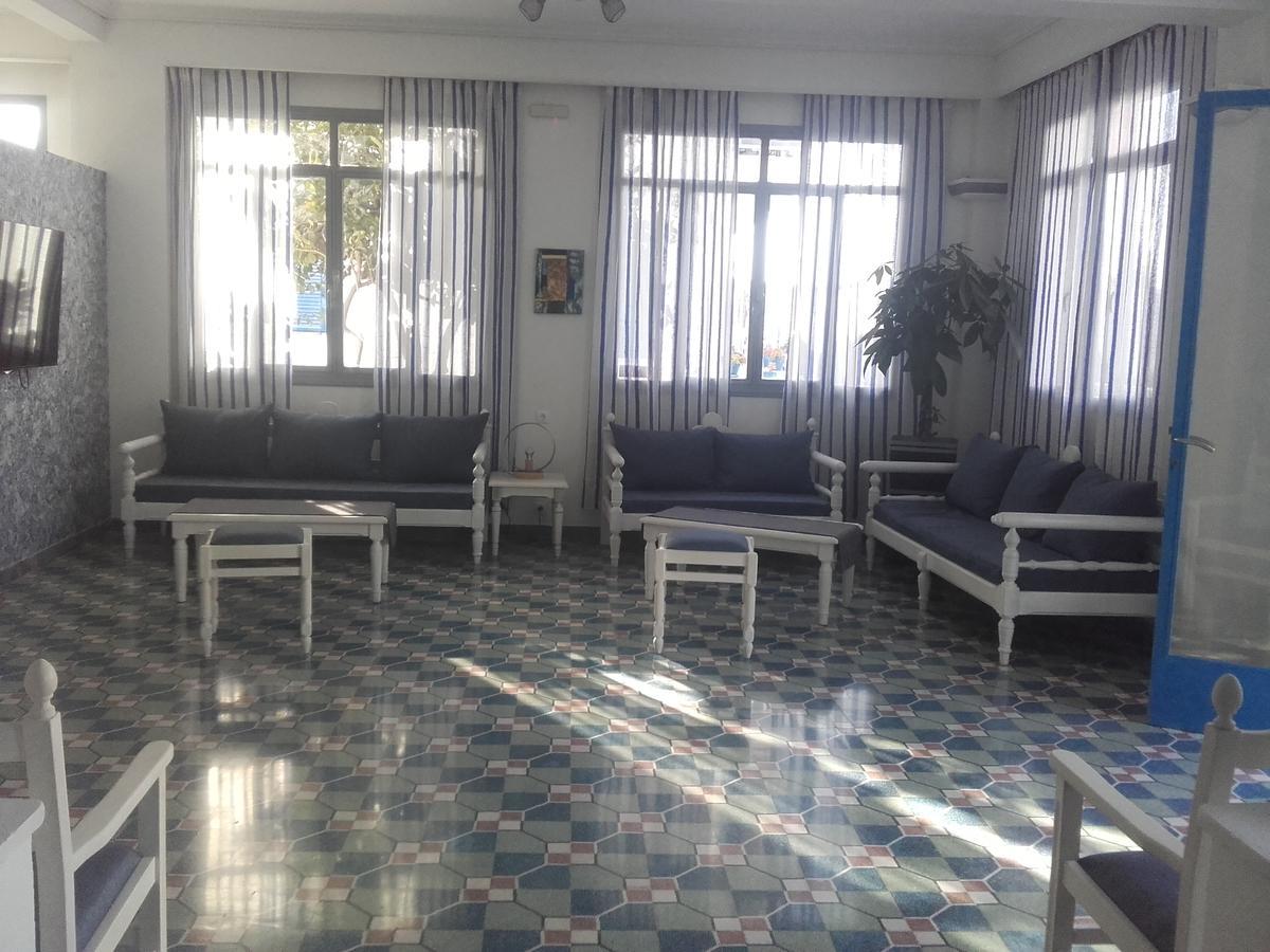 Serifos Beach Hotel Livadi  Bagian luar foto