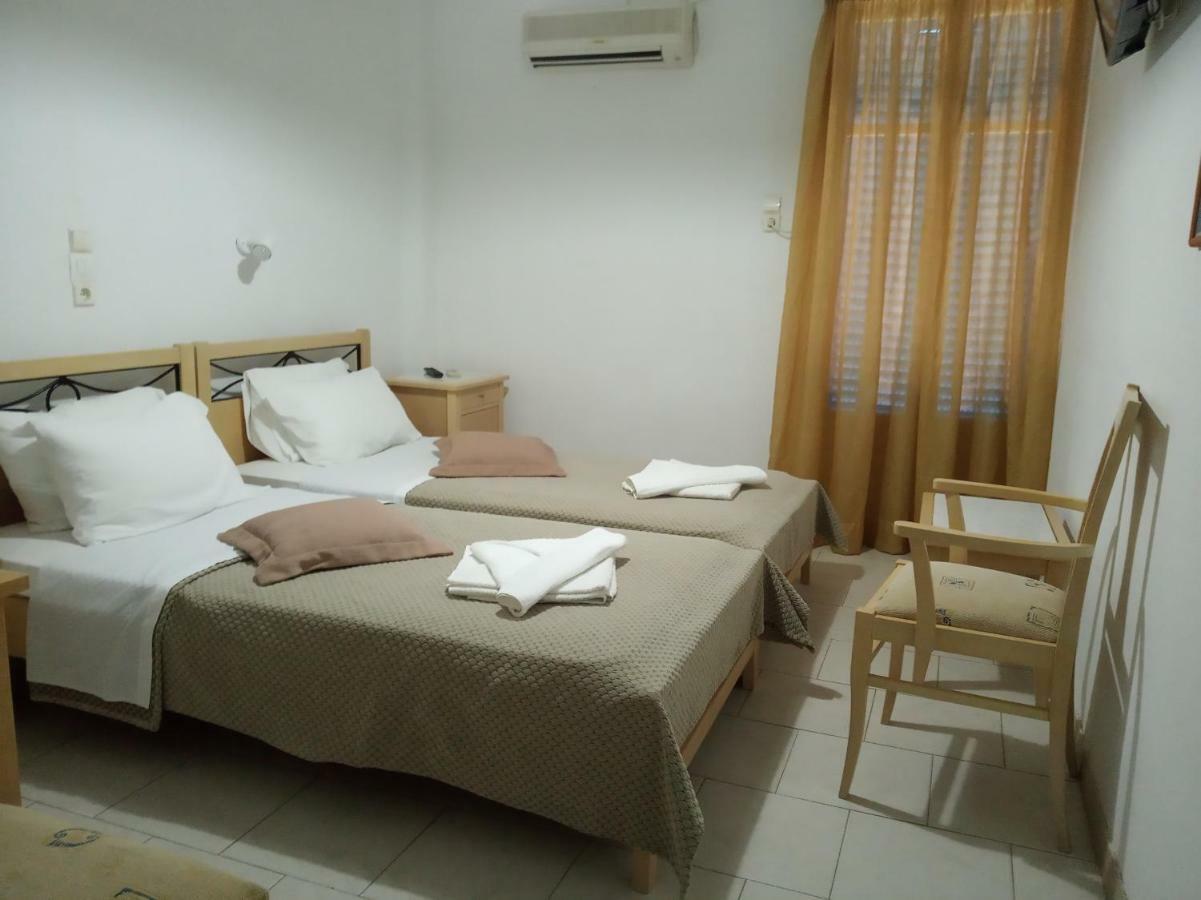 Serifos Beach Hotel Livadi  Bagian luar foto