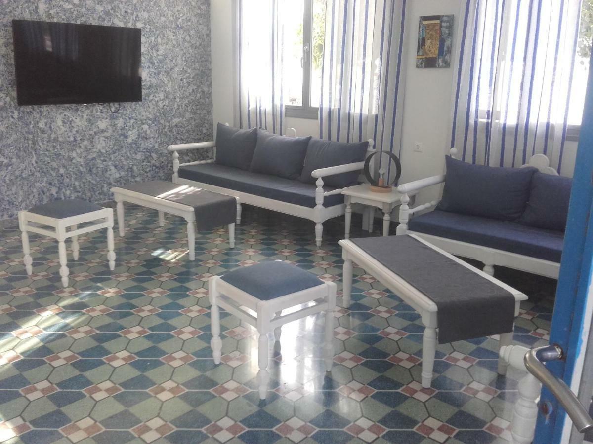 Serifos Beach Hotel Livadi  Bagian luar foto