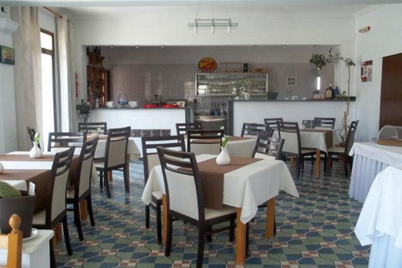 Serifos Beach Hotel Livadi  Bagian luar foto